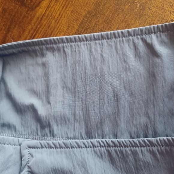 Yogalicious Women's Large Radiant Commuter Crop Activewear Windbreaker - Picture 15 of 15